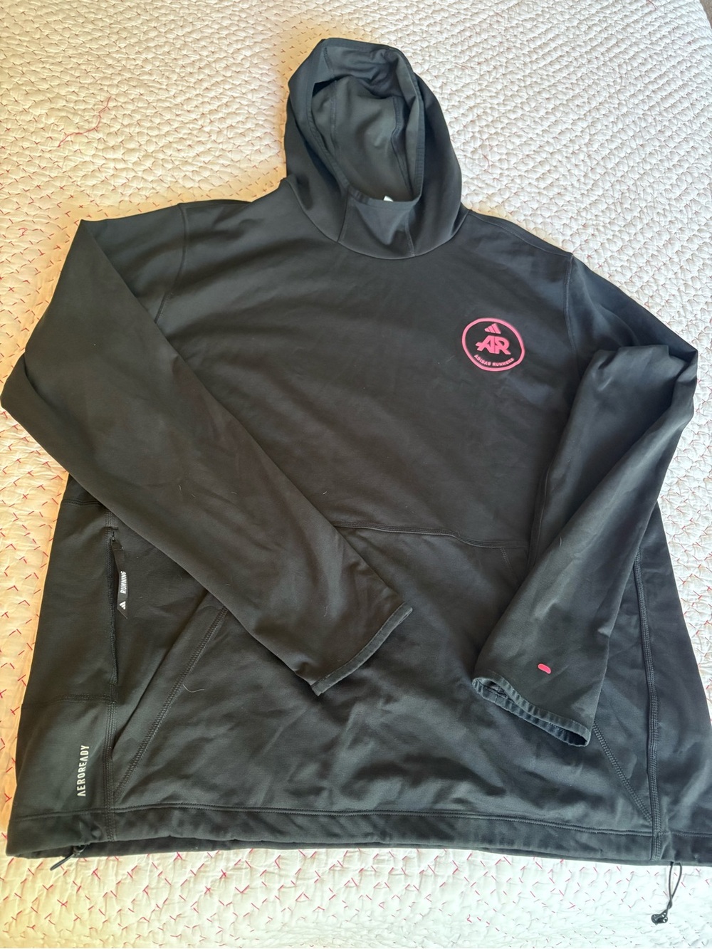 🏃🏃‍♀️🏃Gender Neutral Own the Run Hoodie EVERY PACE HAS A PLACE ⚫️⚫️⚫️